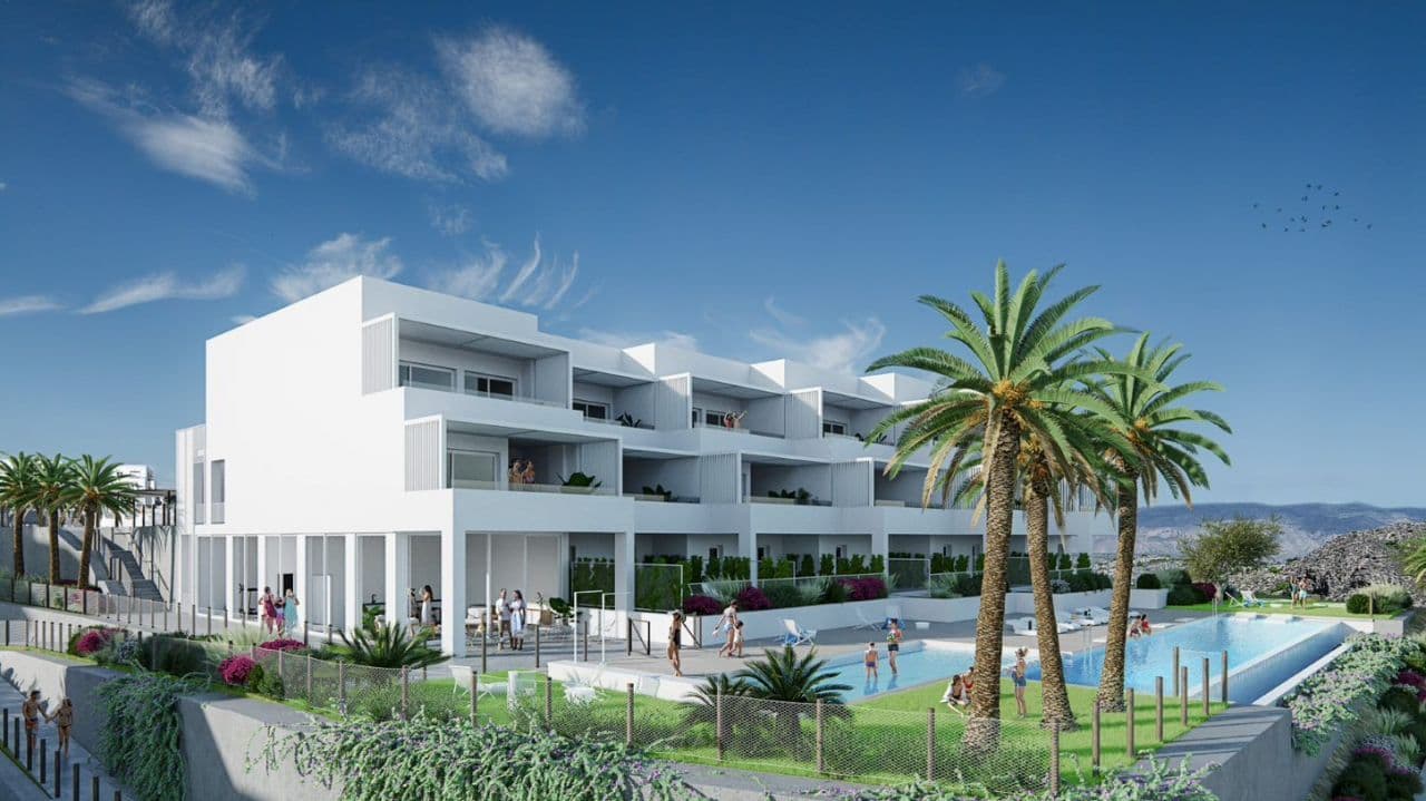 2-Bedroom Townhouse in Villajoyosa, photo 2