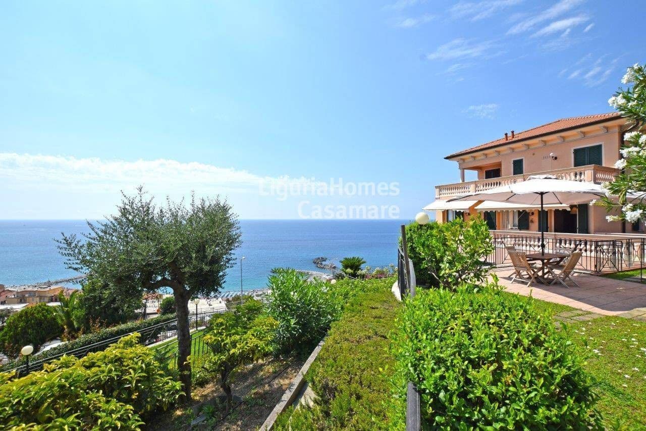 2-Bedroom Townhouse in Ospedaletti, photo 3