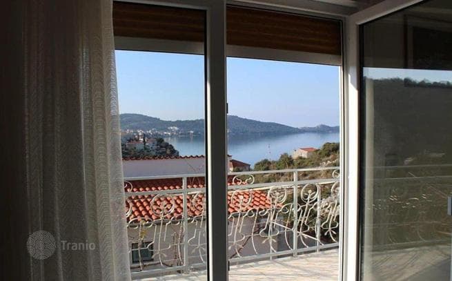 Furnished House with Garden and BBQ Area in Rogoznica, Split, photo 3
