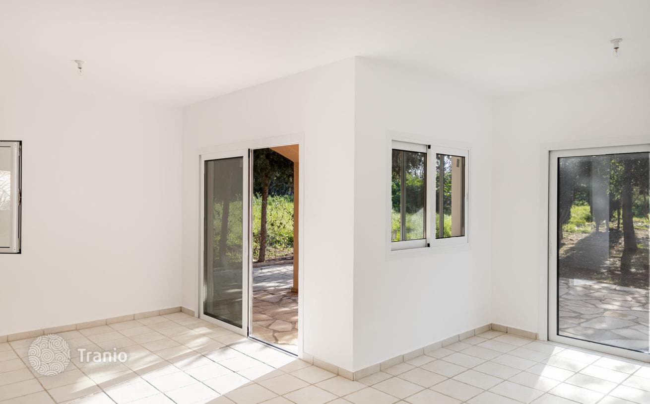 2-Bedroom Penthouse in Kato Paphos, Paphos, photo 3