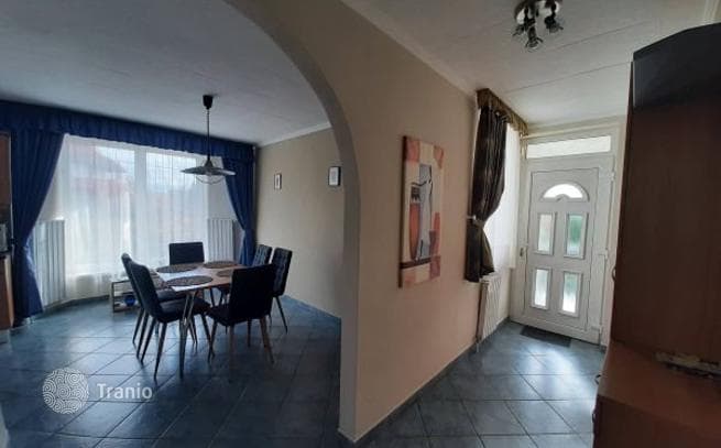 4-Bedroom Townhouse with Thermal Lake Access in Heviz, Hungary, photo 3