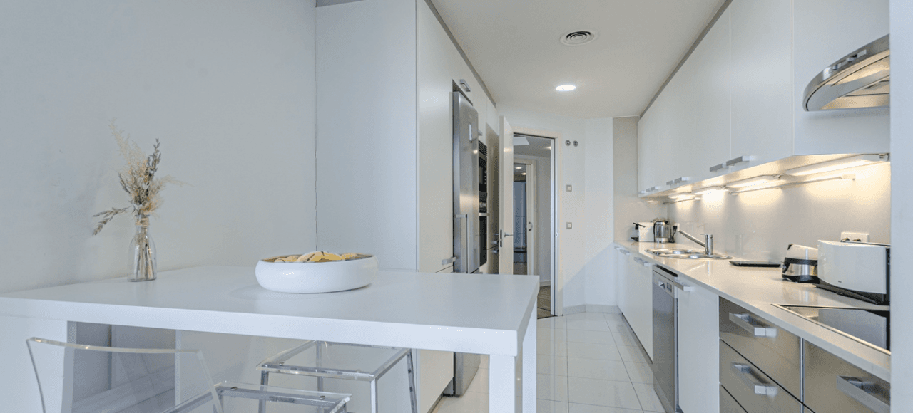 3-Bedroom Apartment in Barcelona, photo 5