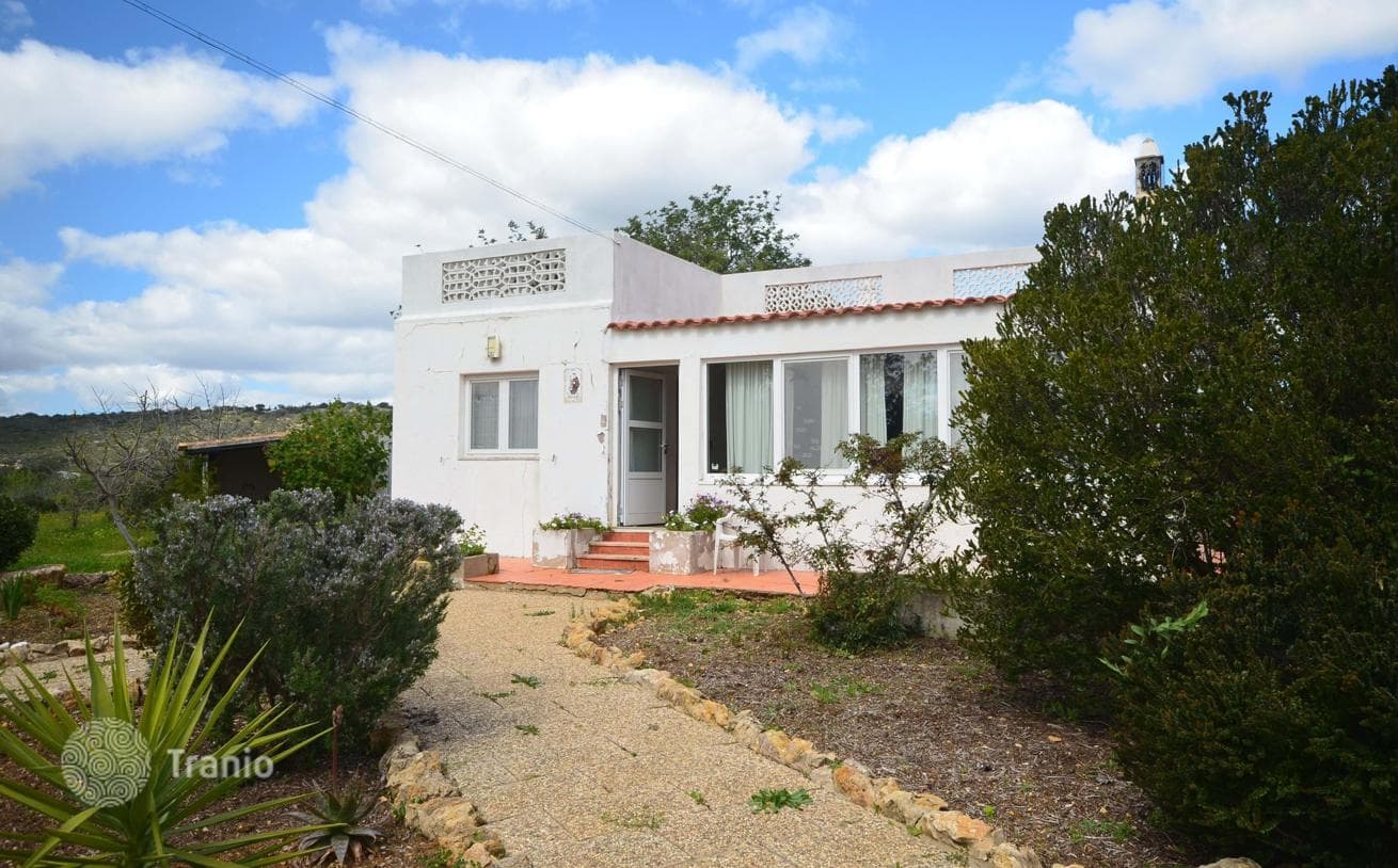 2-Bedroom Villa in Faro, Portugal, photo 4