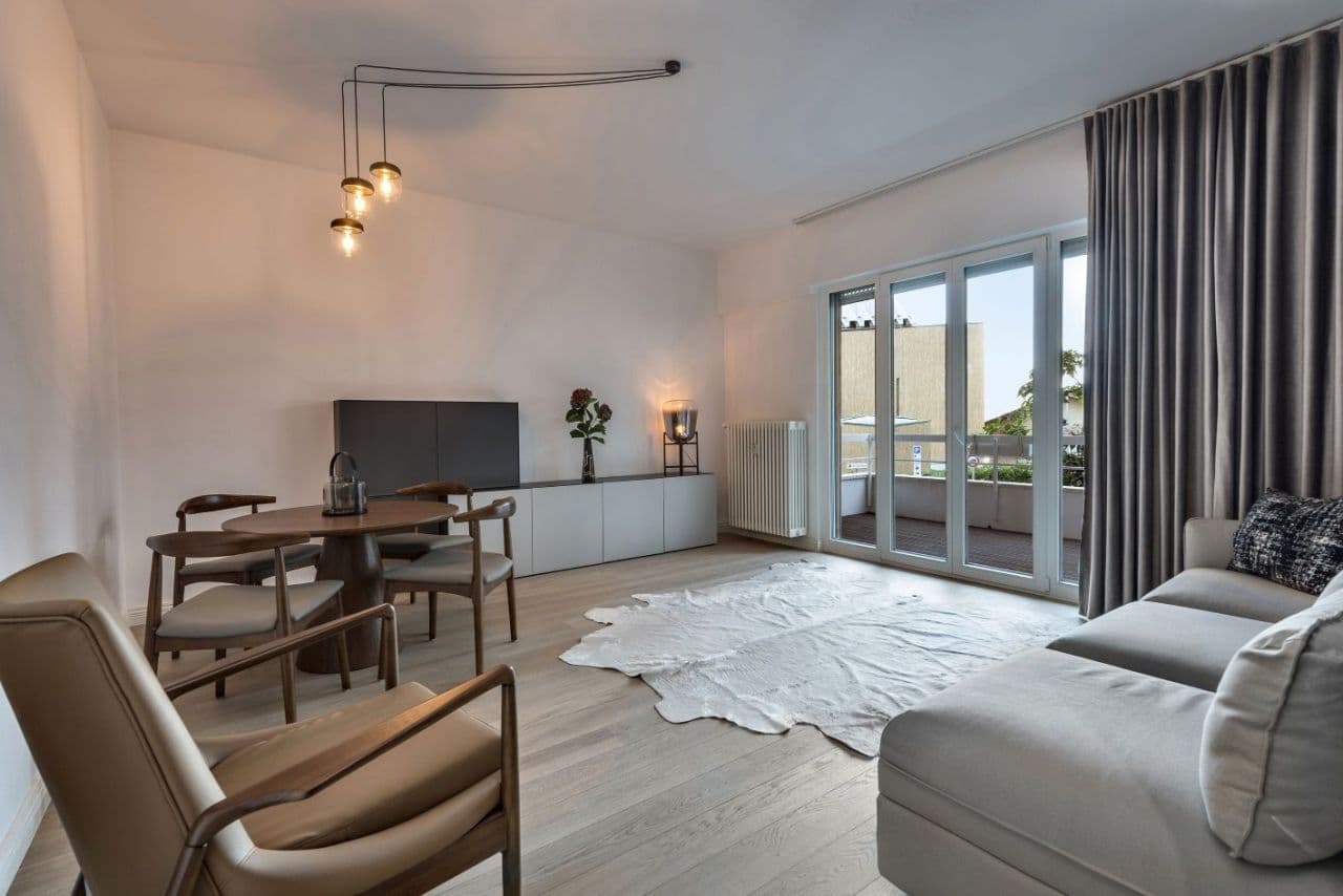 Квартира в Кампионе-д'Италия, Италия, 71.45 м², фото 3