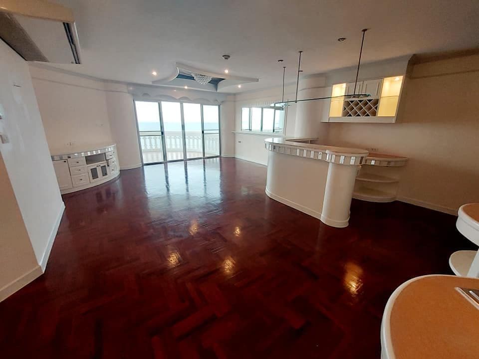 2-Bedroom Condo in Pattaya