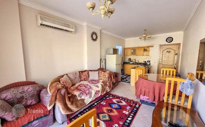 1-Bedroom Apartment in a Popular Residential Complex, photo 3