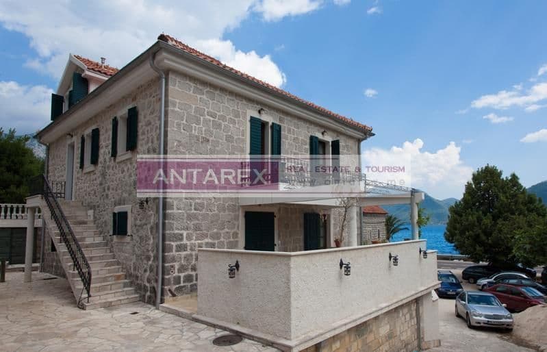 Studio Apartment 30 m from the Beach in Kostanjica, photo 2