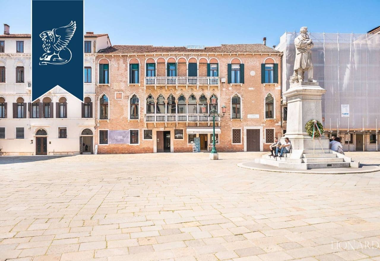 6-Bedroom Apartment in Venice, Italy, photo 4