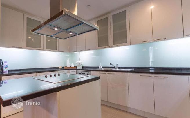 2-Bedroom Condo in Sathon, Bangkok, photo 5