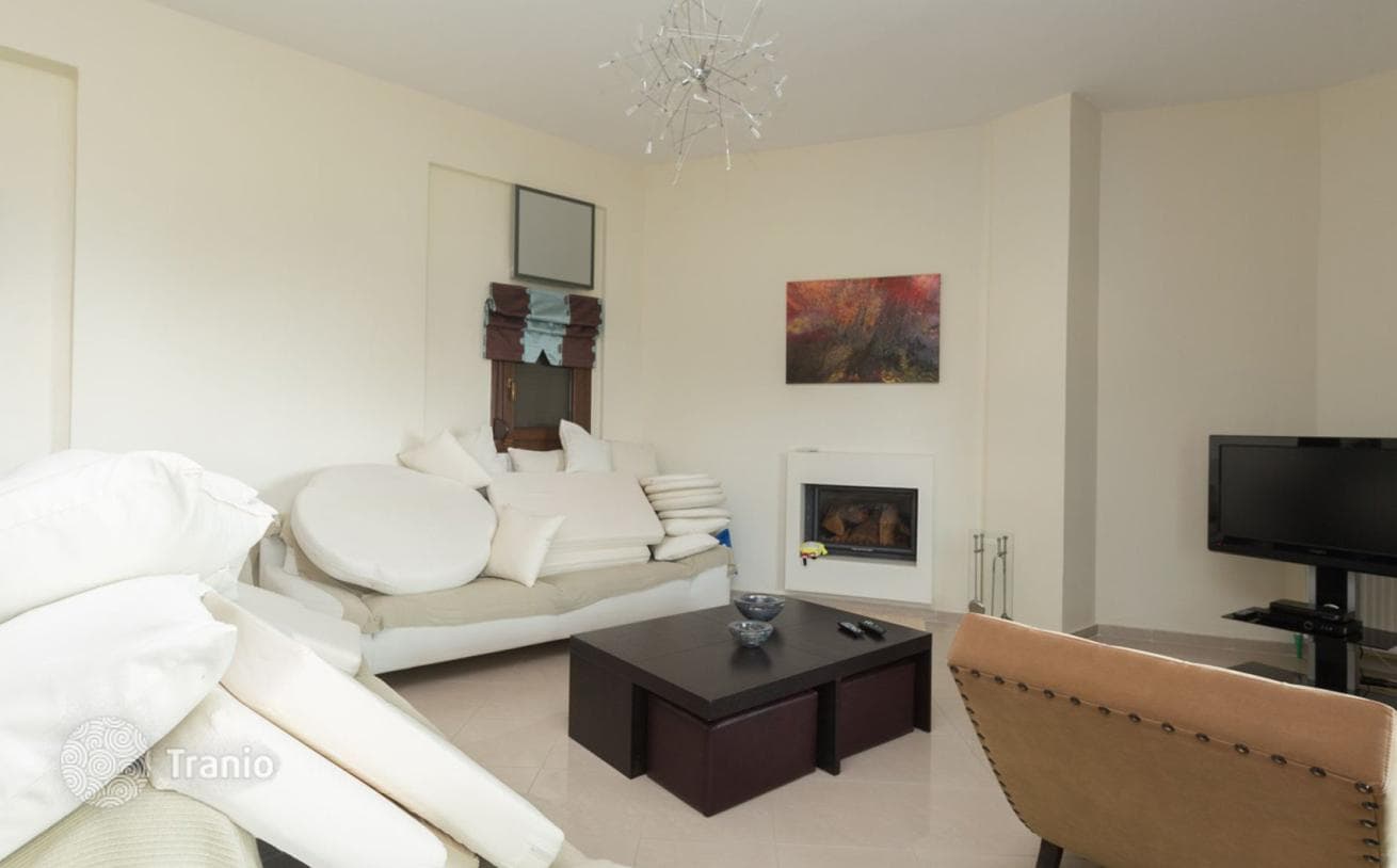 3-Bedroom Villa with Private Beach and Pool in Kassandra, Greece, photo 3