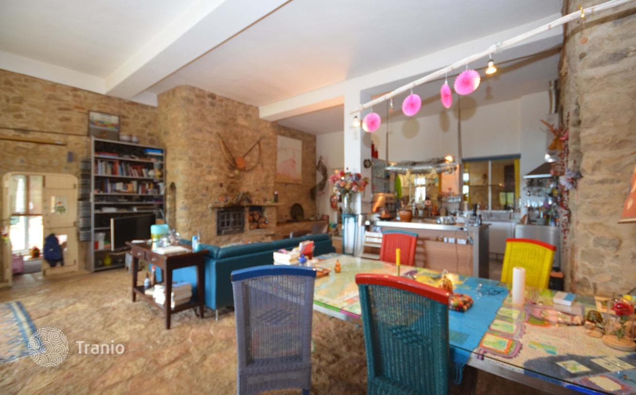 2-Bedroom Villa in Loule, Algarve