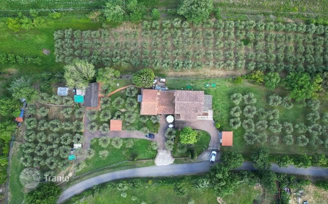 4-Bedroom Villa in Foiano della Chiana, photo 5