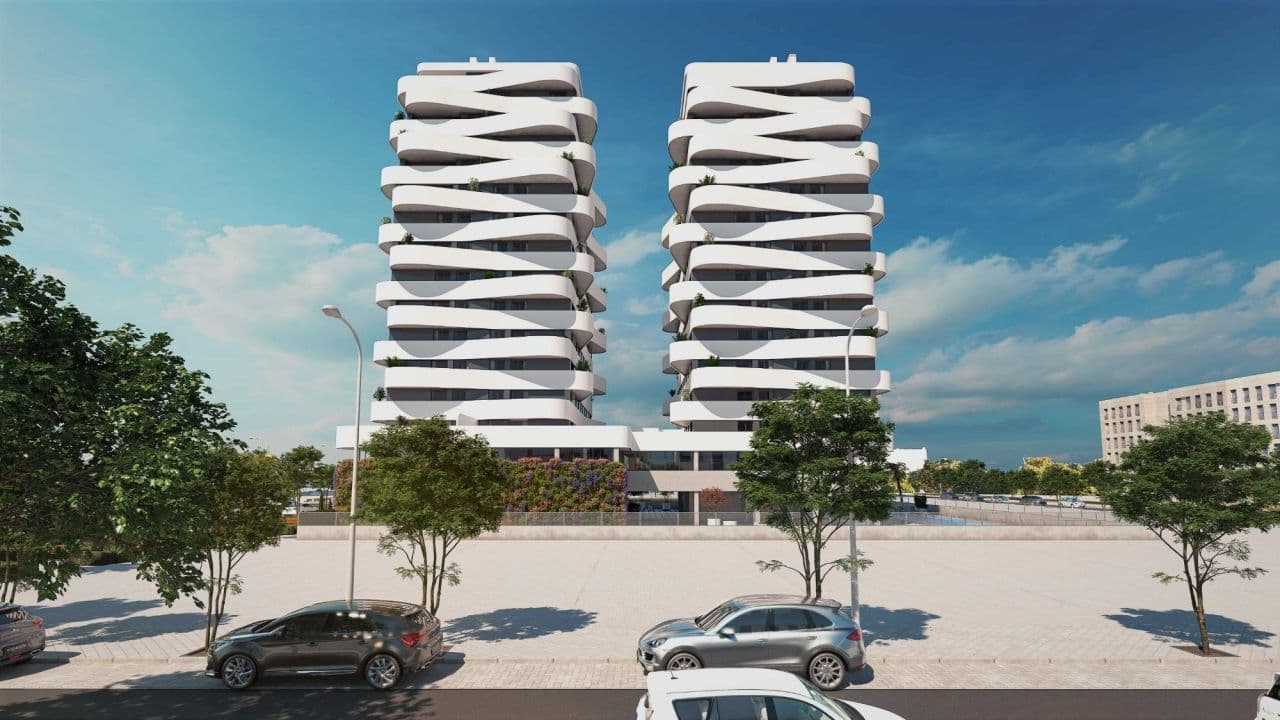 5-Bedroom Apartment in Valencia