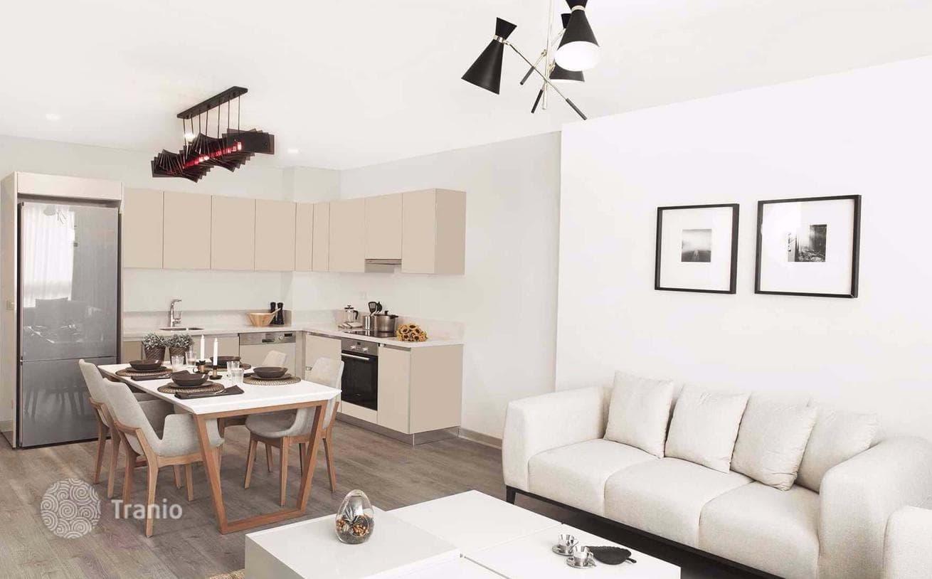 2-Bedroom (2+1) Apartment in Kadikoy, Istanbul, photo 5