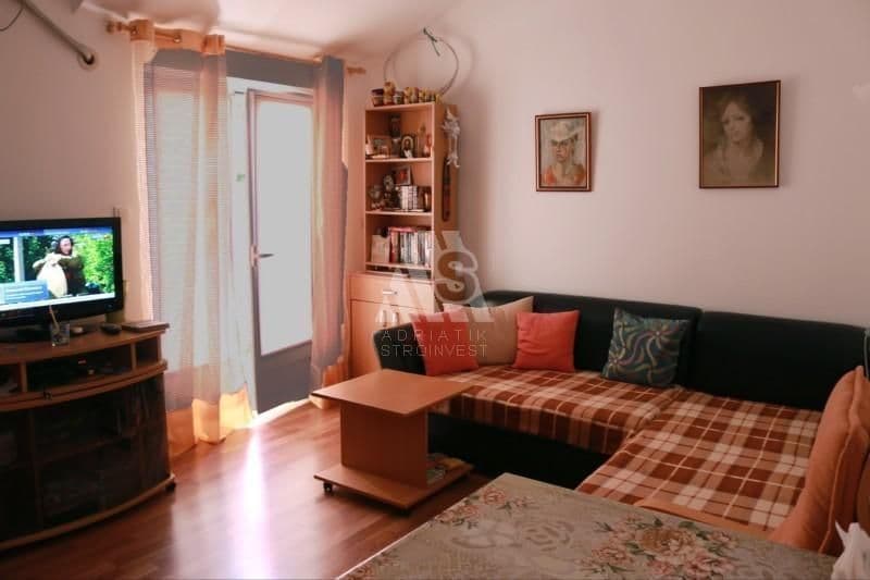 Apartment in Baosici, Montenegro, photo 2