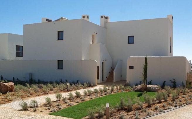 2-Bedroom Villa in Vila do Bispo, photo 4