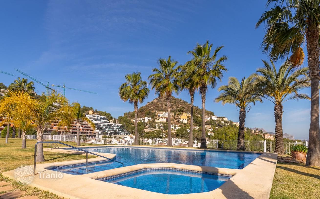 2-Bedroom Apartment with Sea View in Pedreguer, Alicante, photo 2