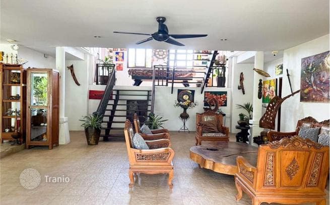 3-Bedroom Villa with Private Pool and Garden in Bang Rak, Koh Samui, photo 4