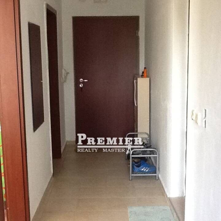 1-Bedroom Apartment in Kosharitsa, Bulgaria, photo 5