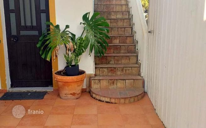 3-Bedroom Villa with Land in Loulé, Algarve, photo 2