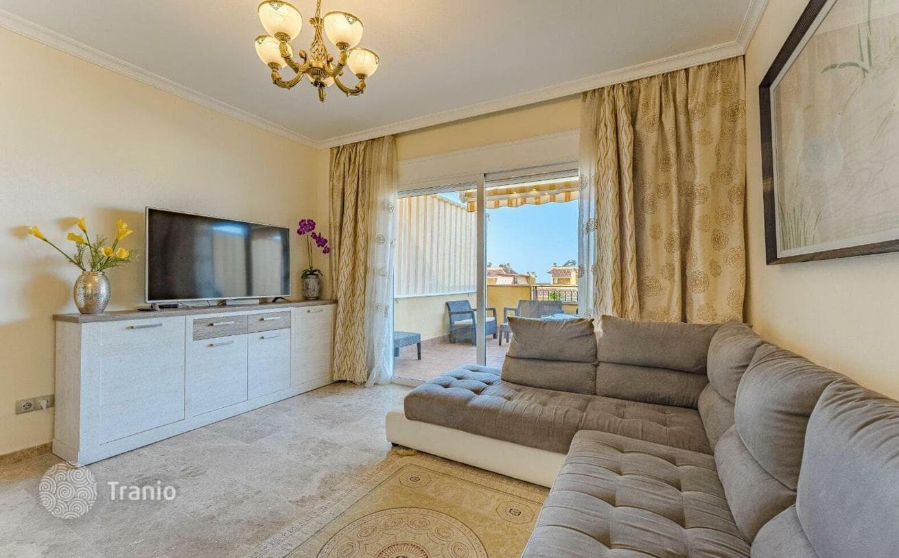 2-Bedroom Furnished Apartment with Parking in Puerto de Santiago, Tenerife, photo 3