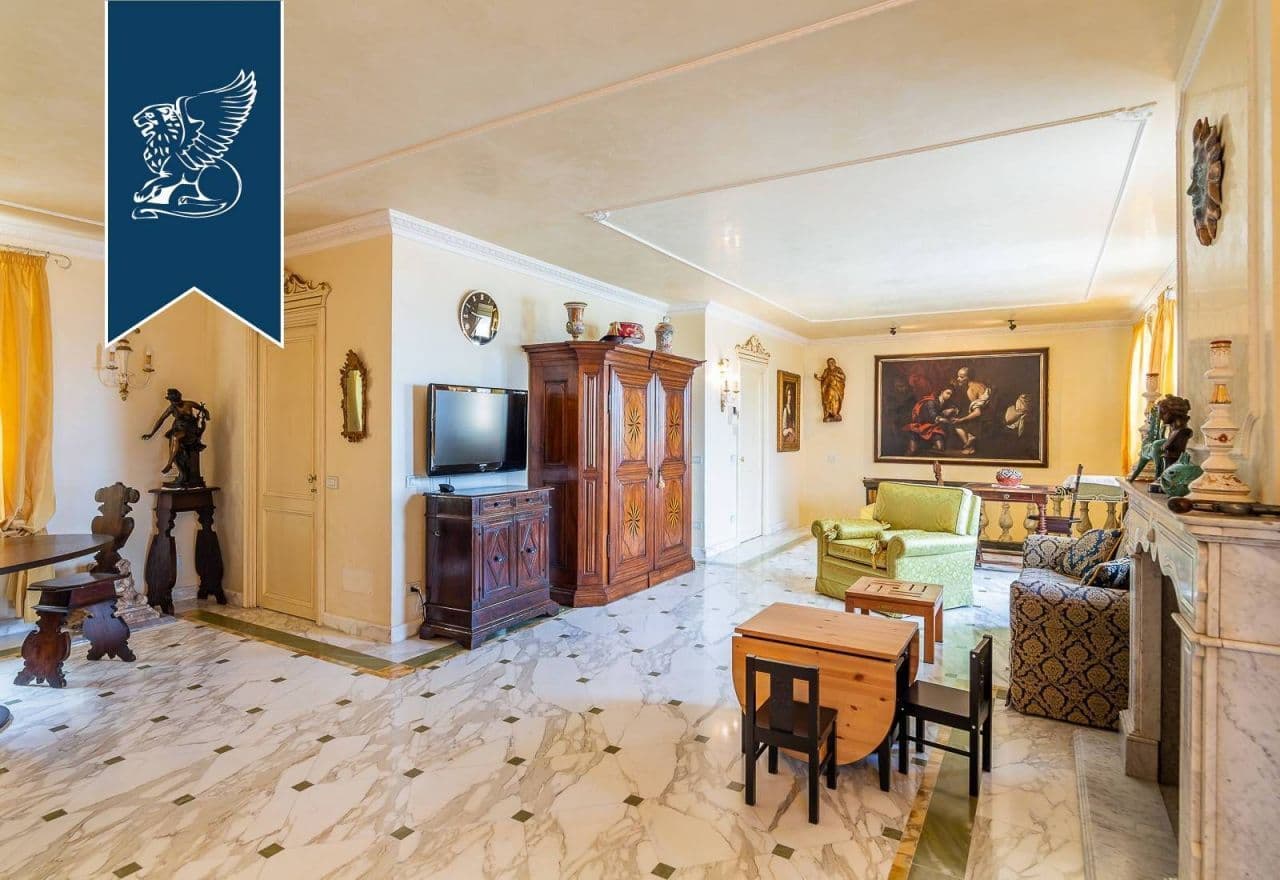 3-Bedroom Apartment in Viareggio, photo 5
