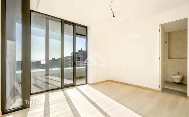 Luxury 3-Bedroom Apartment with Panoramic Sea View in Budva, photo 5