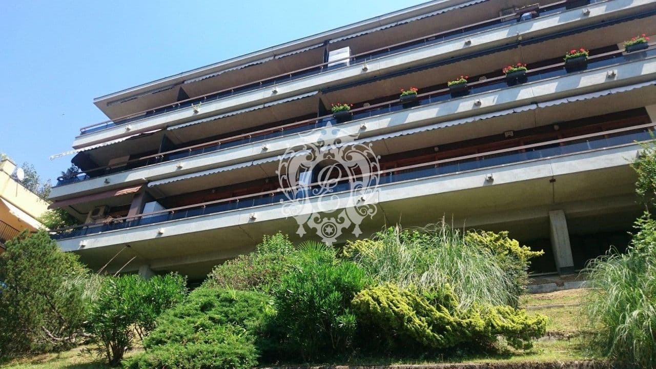 Квартира в Кампионе-д'Италия, Италия, 45 м², фото 4