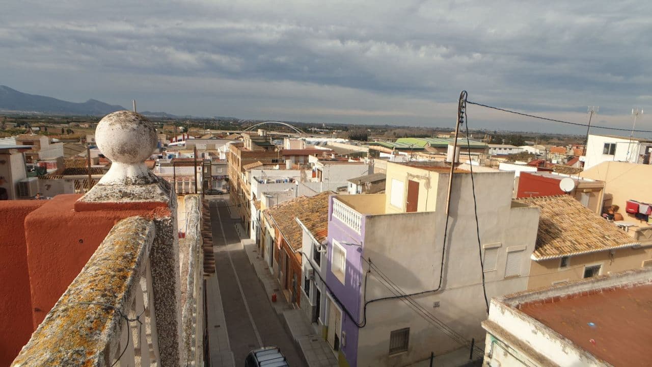 3-Bedroom Townhouse in Valencia, photo 3