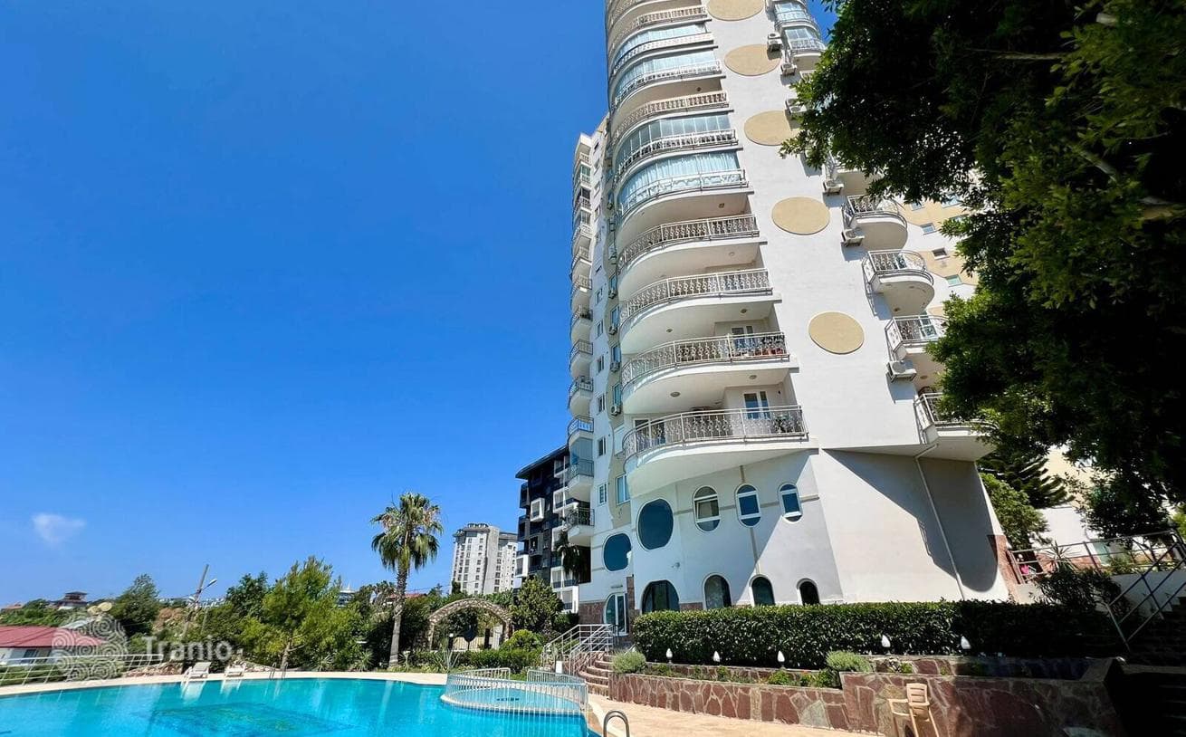 Furnished Apartments with Shared Pool in Mahmutlar, Alanya