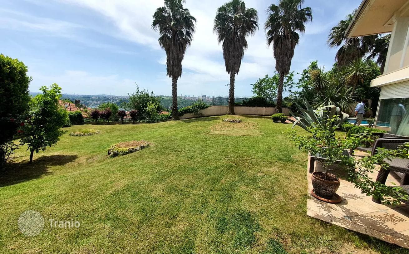 6-Bedroom Villa 1,000 m² in Sariyer, Istanbul