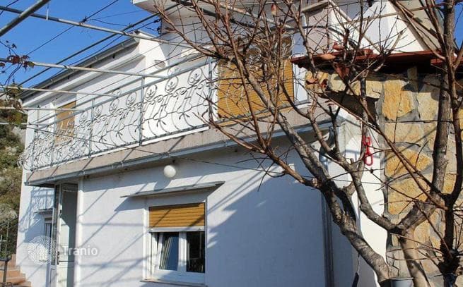 Furnished House with Garden and BBQ Area in Rogoznica, Split, photo 5