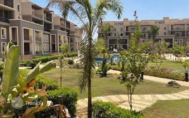 Low-Rise Residence with Parks and Lakes in Cairo, photo 3