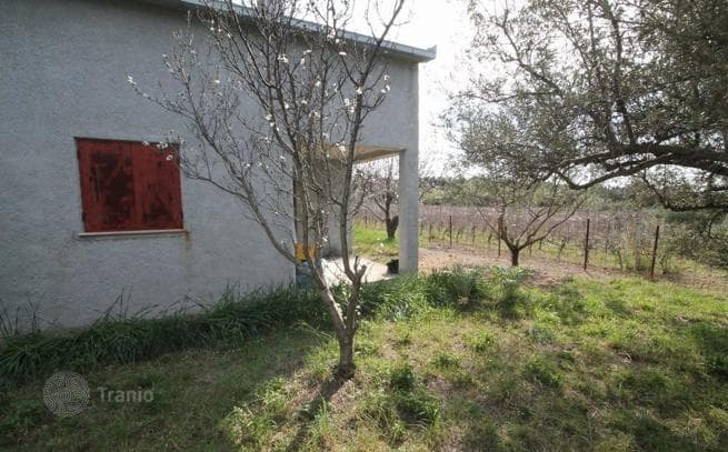 House with Land in Kastel-Luksic, photo 4