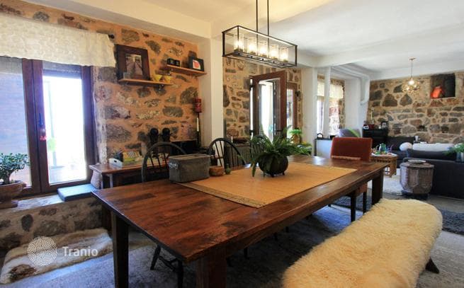 Villa with Apartments and Panoramic City and Sea Views in Bar, photo 2