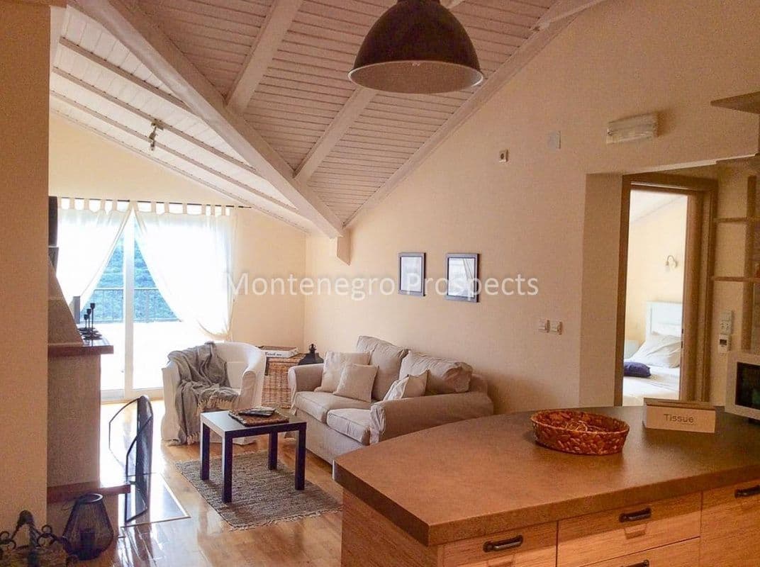 Apartment in Herceg Novi, Montenegro