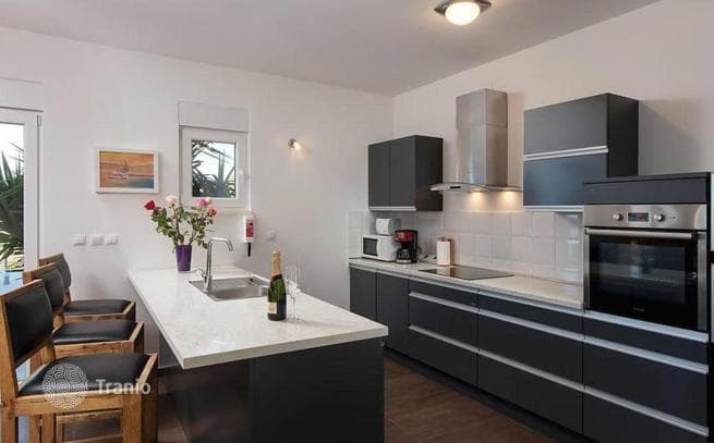 Villa with Private Pool and Sea View in Split, Dalmatia, photo 4