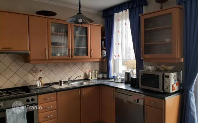 4-Bedroom Townhouse with Thermal Lake Access in Heviz, Hungary, photo 4