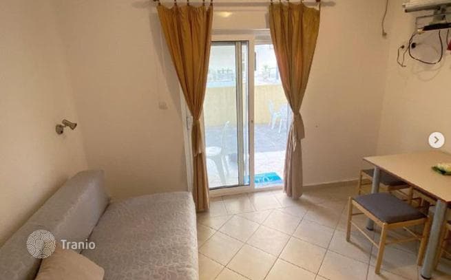6-Unit House with Sea View and Roof Terrace in Dobra Voda, Bar, photo 3