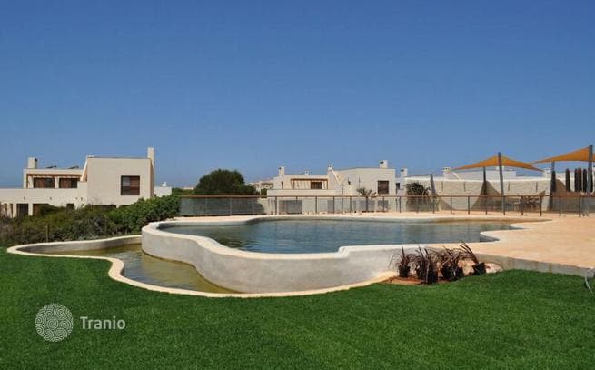 2-Bedroom Villa in Vila do Bispo, photo 5