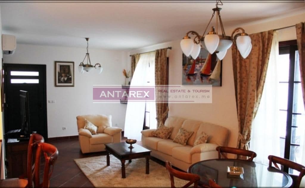 Апартаменты в Костанице, Черногория, 61 м², фото 2
