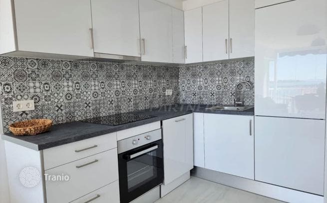 2-Bedroom Apartment in Torrevieja, photo 3