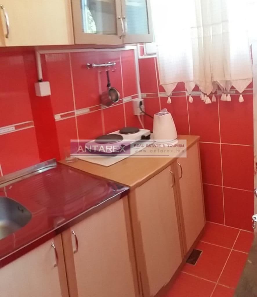 4-Room Apartment in Baosici, Montenegro, photo 3
