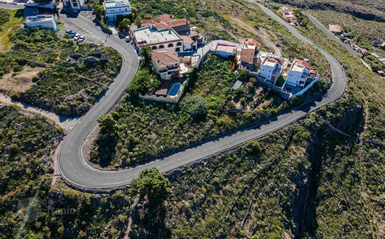 Land Plot with Panoramic Views in Adeje, Tenerife, photo 2