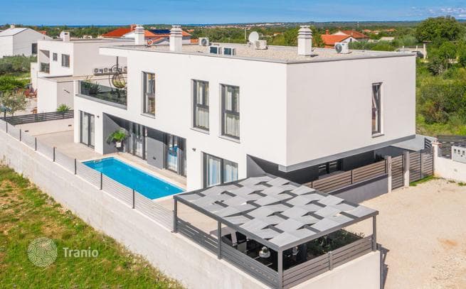 6-Bedroom House in Pula, Croatia, photo 2