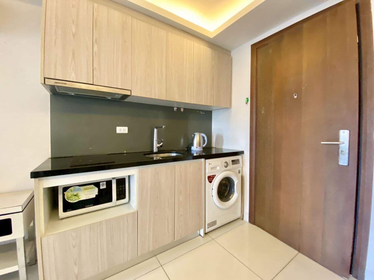 1-Bedroom Apartment in Pattaya, photo 2
