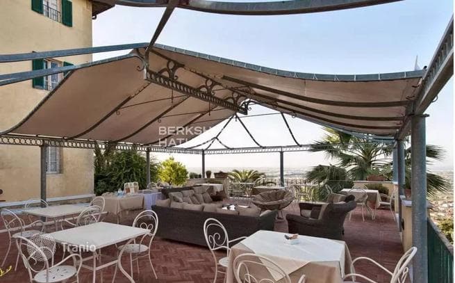 8-Bedroom House in Pietrasanta, Italy, photo 3