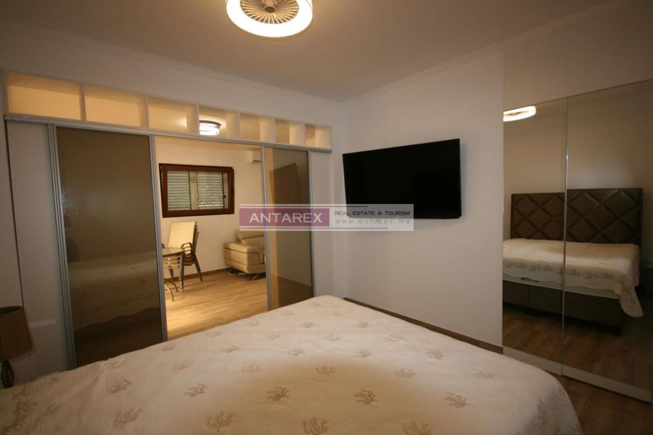 Apartment in Lastva, Budva, photo 2