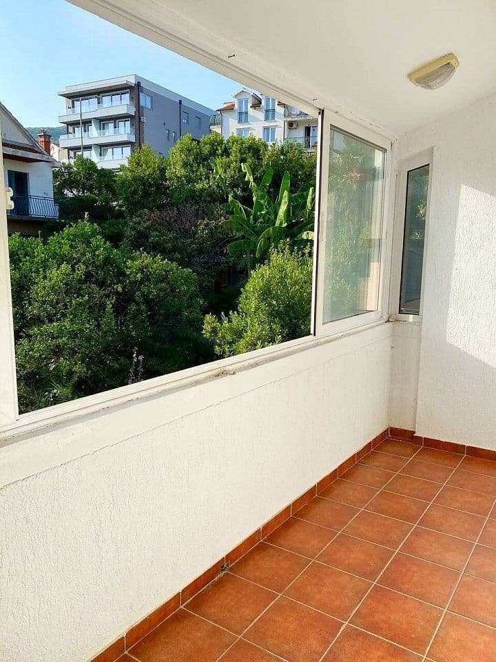 Квартира в Херцег-Нови, Черногория, 53 м², фото 3