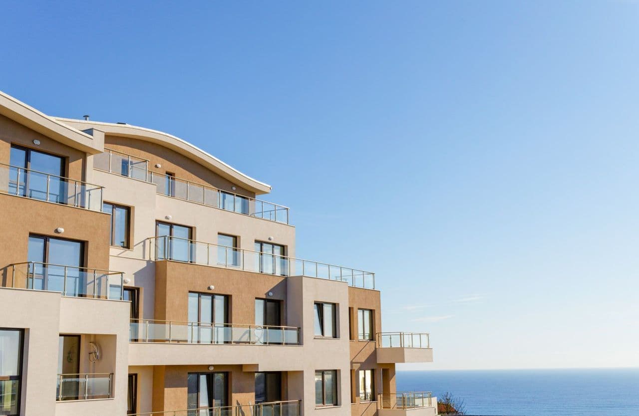 1-Bedroom Apartment 500 m from Kabakum Beach in Alen Mak